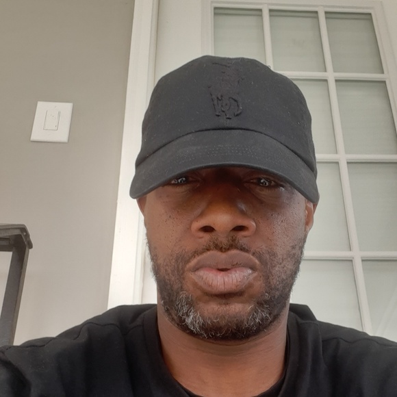 Meet your Posher, Shakur - Picture 1 of 1